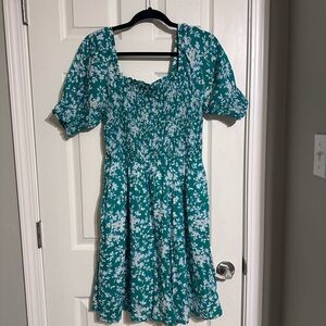 Draper James Green and White Floral Dress